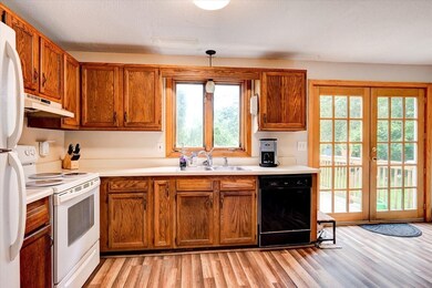 6 Litchfield Rd unit A, Londonderry, NH 03053 - photo 5