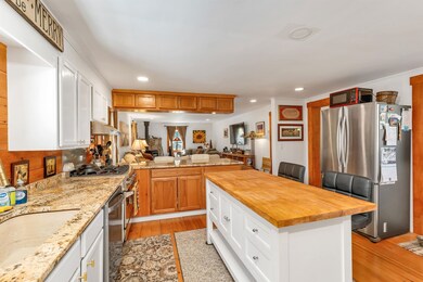 403 Governor Wentworth Hwy, Tuftonboro, NH 03816 - photo 5