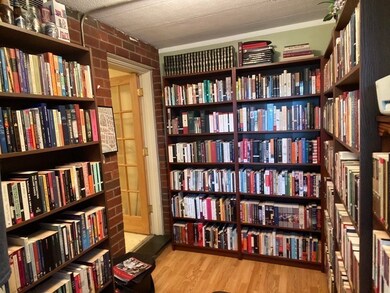 14 Commonwealth Ct unit 11, Brighton, MA 02135 - photo 4