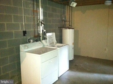 11981 Prairie Ln, Lusby, MD 20657 - photo 3