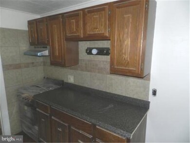 46 S Bridgeboro St unit C, Delran, NJ 08075 - photo 6