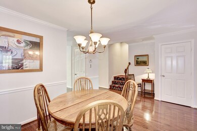 6323 Tisbury Dr, Burke, VA 22015 - photo 6