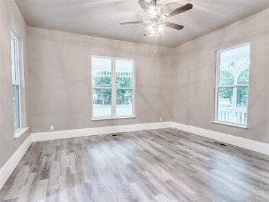 503 E Springer Ave, Guthrie, OK 73044 - photo 6