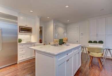 612 W Lyon Farm Dr unit 612, Greenwich, CT 06831 - photo 5