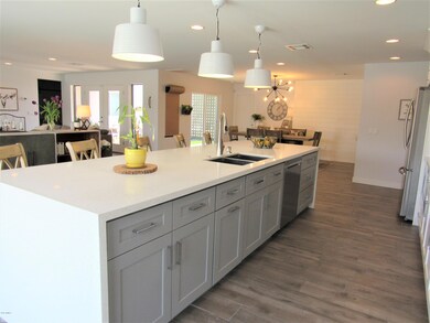 2602 E Mountain View Rd, Phoenix, AZ 85028 - photo 5