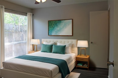 4520 Duval St unit 102, Austin, TX 78751 - photo 2