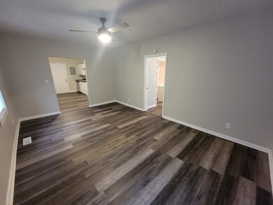 2116 Walnut St, Anderson, IN 46016 - photo 7