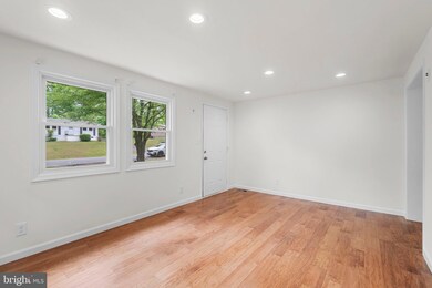 10704 Elk Dr, Fredericksburg, VA 22407 - photo 5