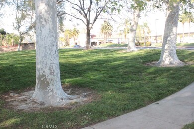 12220 Carnation Ln unit A, Moreno Valley, CA 92557 - photo 6