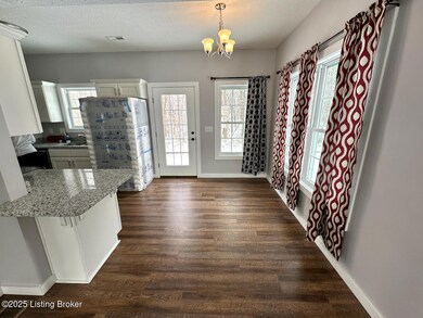 119RubyCt - Dining Area 1-1