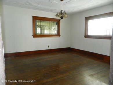 753 N Main Ave unit 1st Floor, Scranton, PA 18504 - photo 5