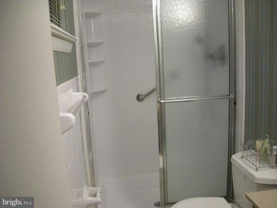 3523 Kings Point Rd, Randallstown, MD 21133 - photo 7