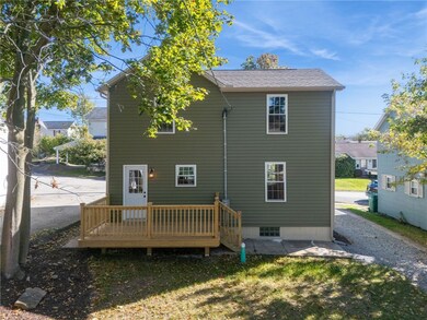 913 Hillcrest Ave, Latrobe, PA 15650 - photo 4