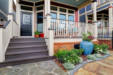 611 E 27th St, Houston, TX 77008 - photo 2