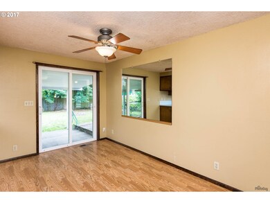 1110 Arcadia Dr, Eugene, OR 97401 - photo 3