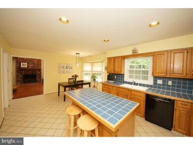 77 Krebs Rd, Plainsboro, NJ 08536 - photo 6