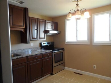 3870 Briggs Rd, Columbus, OH 43228 - photo 3