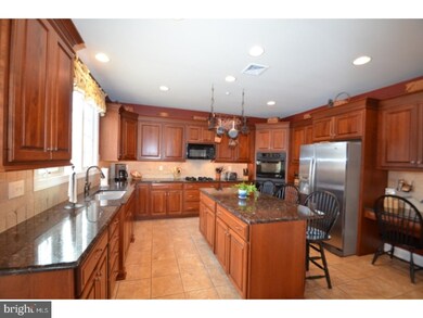 5289 Ridgeview Dr, Doylestown, PA 18902 - photo 2