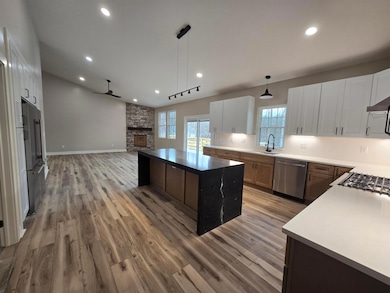 670 Berry Rd, Howard, OH 43028 - photo 7