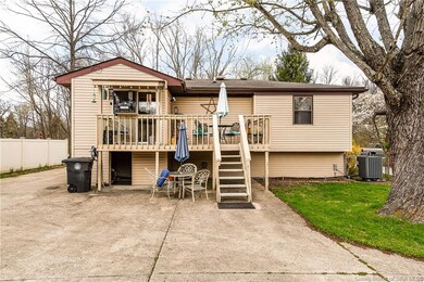 304 Janie Ln, New Albany, IN 47150 - photo 6