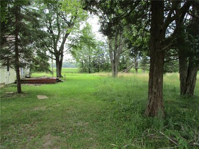 9385 N Spades Rd, Sunman, IN 47041 - photo 6