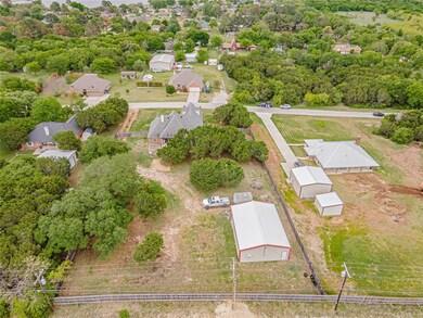 3808 Birdsong Ct, Granbury, TX 76049 - photo 2