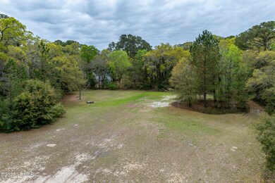 170 Brickyard Point Rd S-16