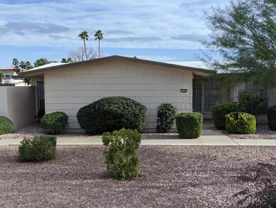 17425 N Boswell Blvd, Sun City, AZ 85373 - photo 2