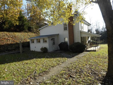 3089 Householder Rd, Hedgesville, WV 25427 - photo 2