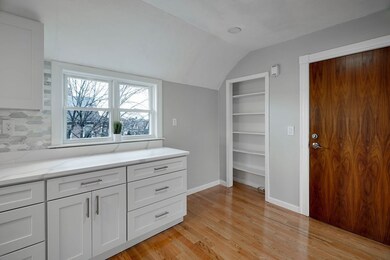 12 Rich St unit 2, Malden, MA 02148 - photo 5