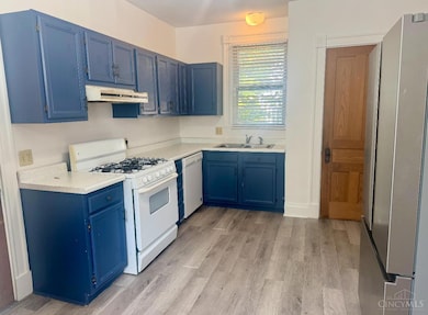 1323 Meier Ave, Cincinnati, OH 45208 - photo 6