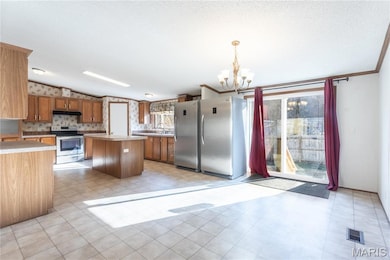 3166 Quiet Forest Dr, Imperial, MO 63052 - photo 6