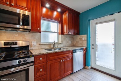 751 Norfolk Ave, Westchester, IL 60154 - photo 5