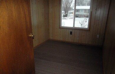 832 W Happy Hollow Rd, Janesville, WI 53546 - photo 2