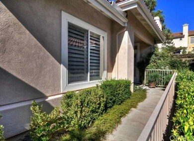 Rare Private Walk Way.