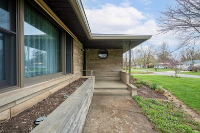 3613 N Lanewood Dr, Muncie, IN 47304 - photo 3