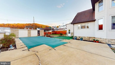 81 James St, Keyser, WV 26726 - photo 5