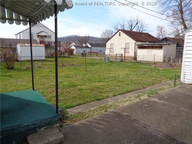 417 17th St, Dunbar, WV 25064 - photo 4