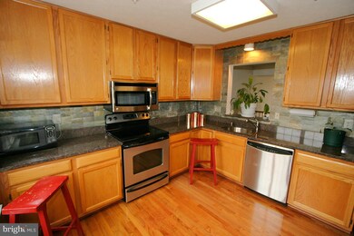 9311 Gordon Ct, Laurel, MD 20723 - photo 6