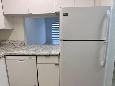Berkeley Condominiums unit 116, Miami, FL 33176 - photo 6
