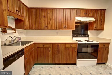 10630 Provincial Dr unit E, Manassas, VA 20109 - photo 5