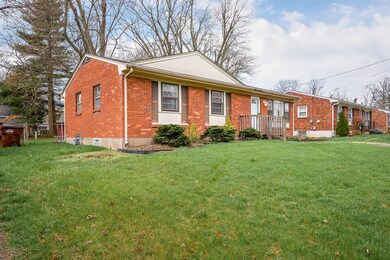 9408 Doewood Ln, Louisville, KY 40291 - photo 4