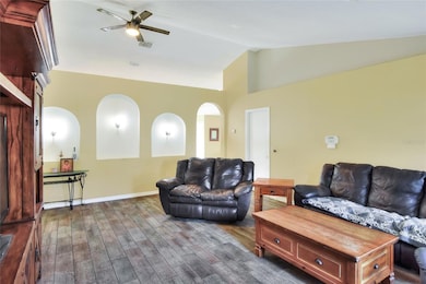 8004 Settlers Creek Ln, Lakeland, FL 33810 - photo 5