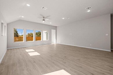 342 Bendecido Loop, Elgin, TX 78621 - photo 7