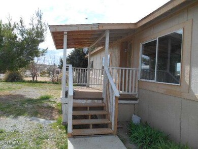 Front entry 1a