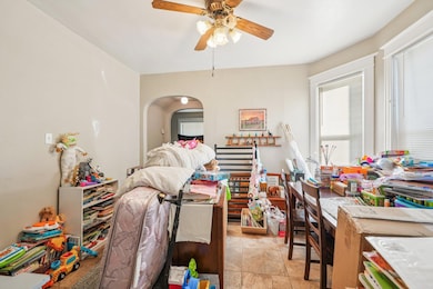 15-web-or-mls-S 80th St-S1411-015