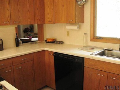 10 S Helderberg Pkwy, Slingerlands, NY 12159 - photo 6