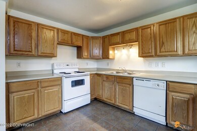 830 W 21st Ave, Anchorage, AK 99503 - photo 6