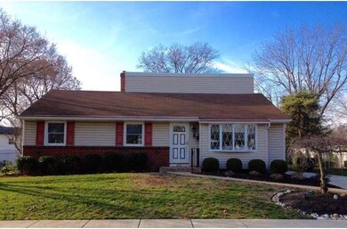 813 Edgewood Ave, Delran, NJ 08075 - photo 4