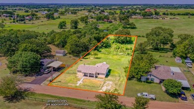 227 County Road 3695, Springtown, TX 76082 - photo 2